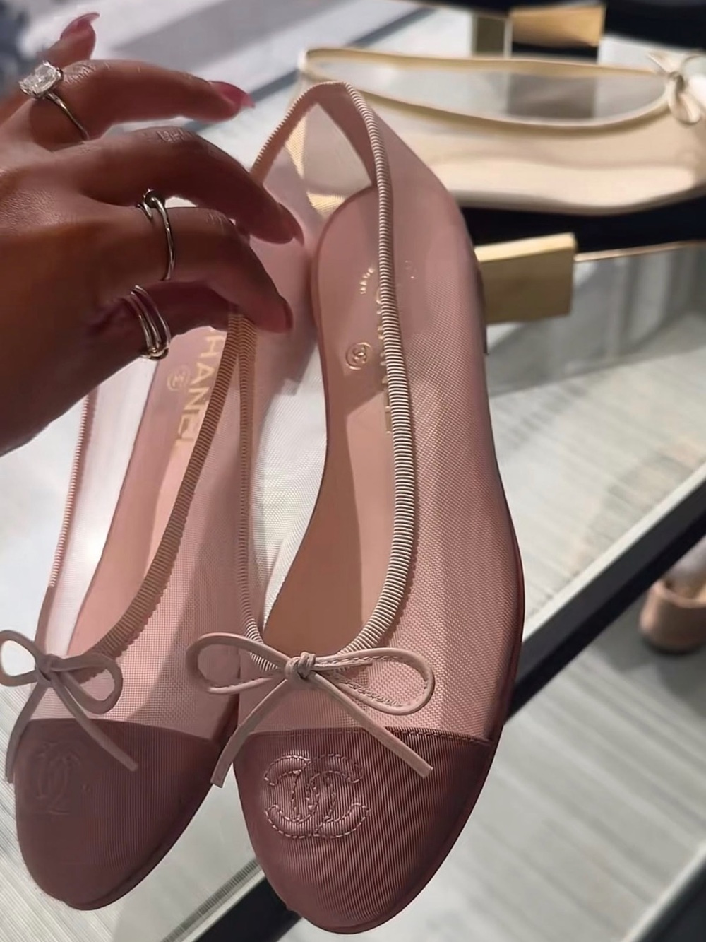 CHANEL Pink Mesh CC Logo Bow Tie Ballet Flat Shoes